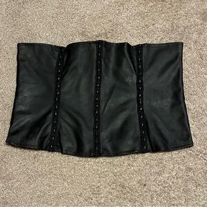 Lip Service Matte Vinyl Waist Cincher zip back Style 38-571